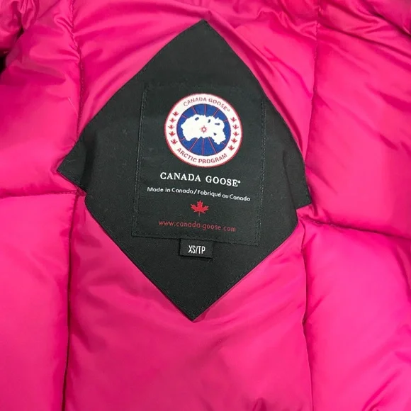 Canada Goose Holt Renfrew 175Women's Black and Pink Parka Coat, Extra Small - Picture 6 of 14